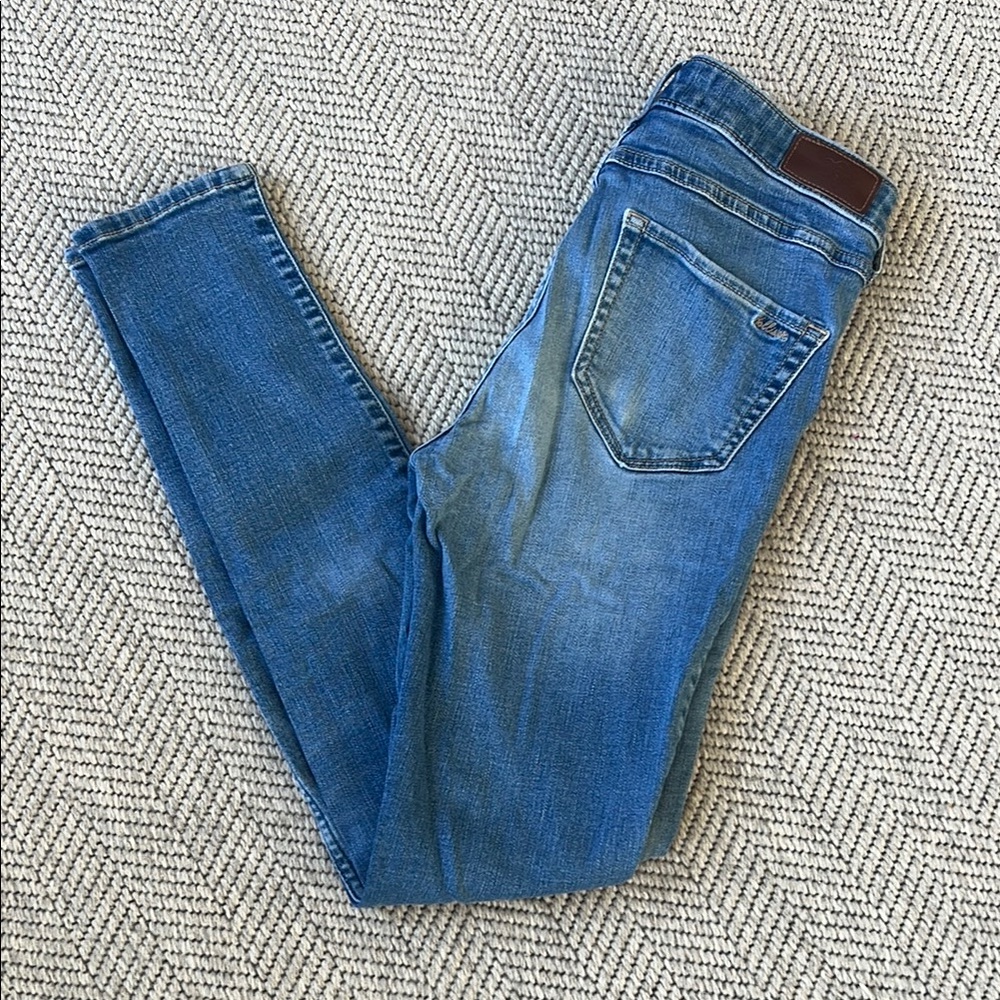 Hollister Classic Blue Denim Jeans